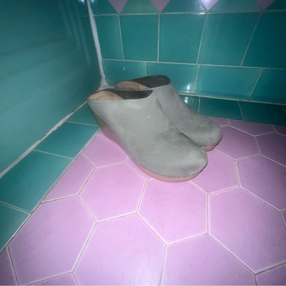 No.6 New School Clog on Wedge